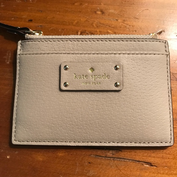 kate spade Handbags - Kate spade beige card holder